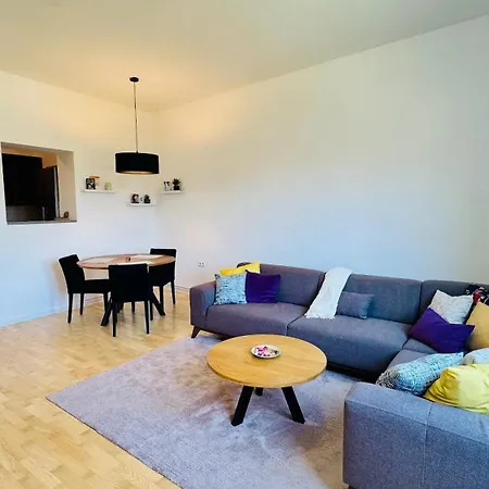 Atelier 81 With Parking Saraievo