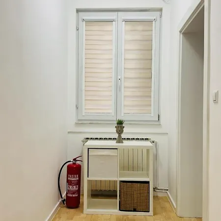 Atelier 81 With Parking Apartamento *